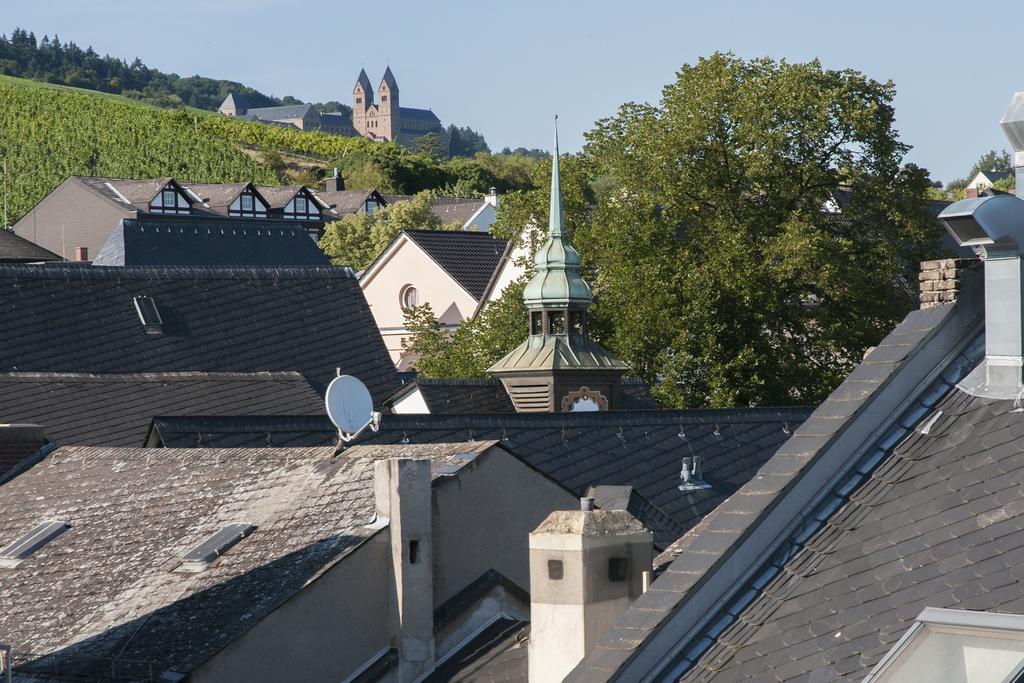 Hajo'S Germania Lodge & Irish Pub Rüdesheim am Rhein Exteriör bild
